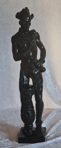 Alte statue afrikanischer - alte,